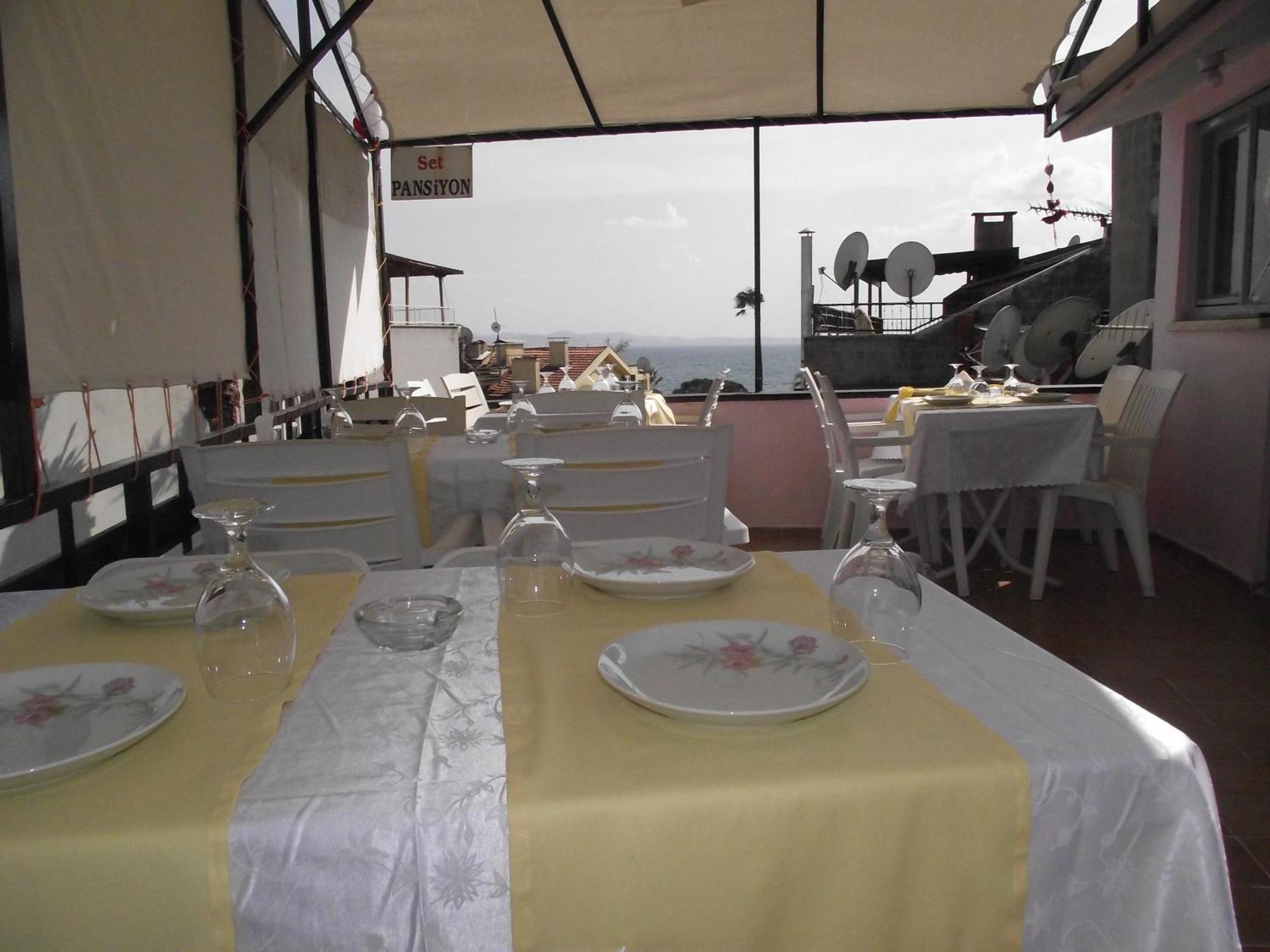 Set Arat Motel & Pansiyon Акчай Екстериор снимка